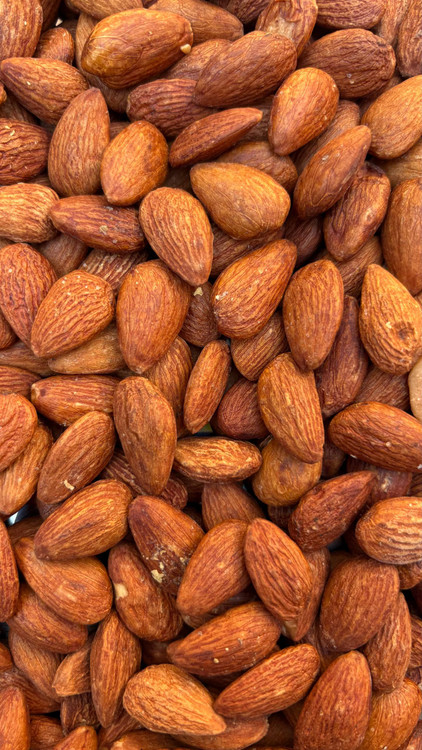 عکس مغز بادام درختی درشت و درجه یک – خرید آنلاین بادام اعلا از Khashayarco